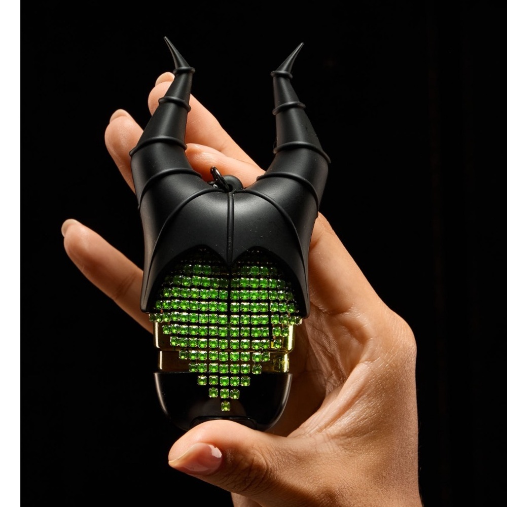 Disney Villains Maleficent Black Clip Pocketbac Holder